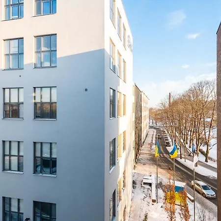 Free Parking, Quiet, One-bedroom At Kalamaja Apartment Tallinn