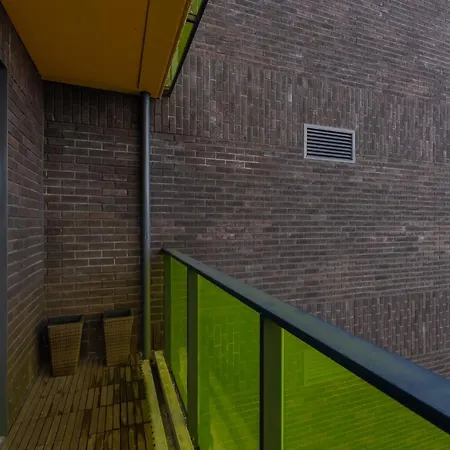 Free Parking, Quiet, One-bedroom At Kalamaja Apartment