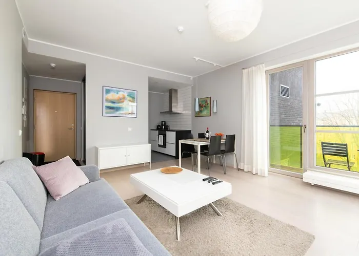 Free Parking, Quiet, One-bedroom At Kalamaja * Reval