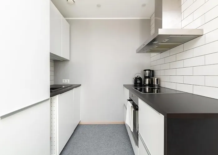 Free Parking, Quiet, One-bedroom At Kalamaja *