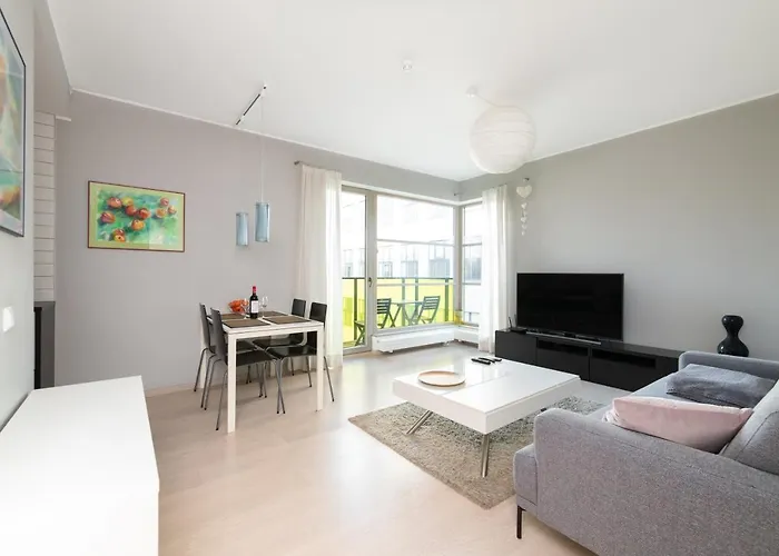 Free Parking, Quiet, One-bedroom At Kalamaja Daire *