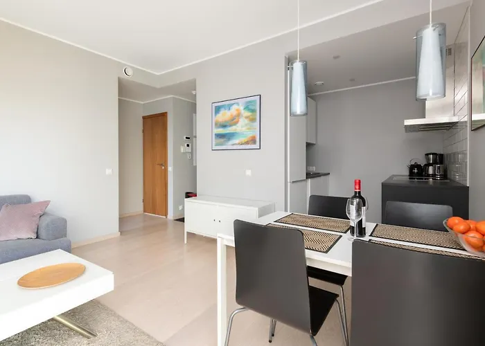 Free Parking, Quiet, One-bedroom At Kalamaja Daire